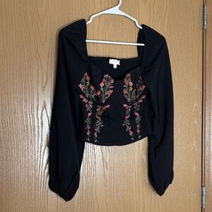 Promesa Black Top with Pink Floral Embroidery